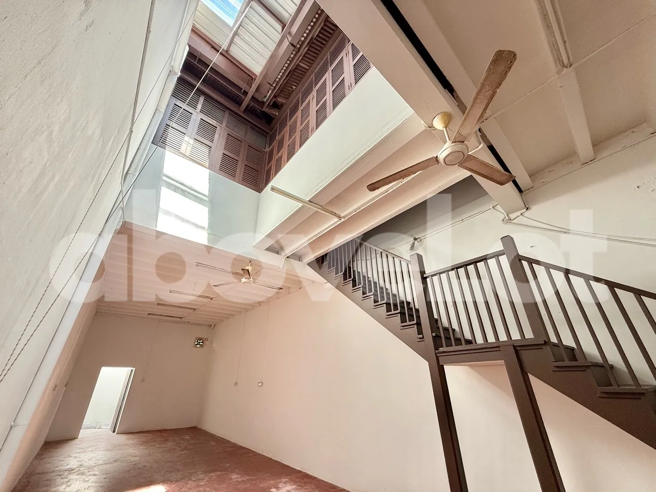 Lorong Prangin Refurbished Shophouse For Rent at Georgetown Penang