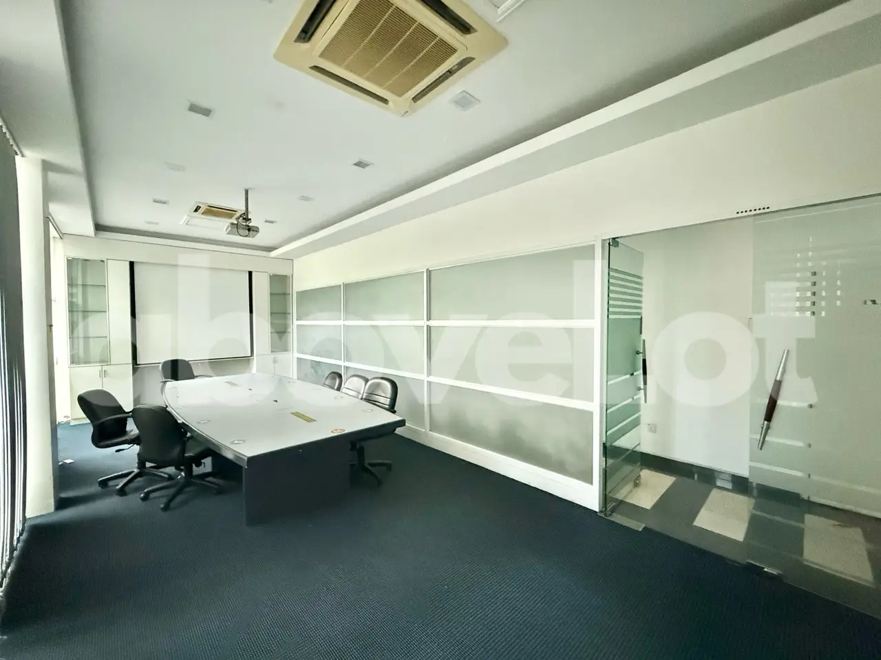 Bukit Minyak, Penang, interior 11