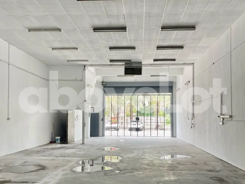 Permatang Tinggi, Penang, interior 2