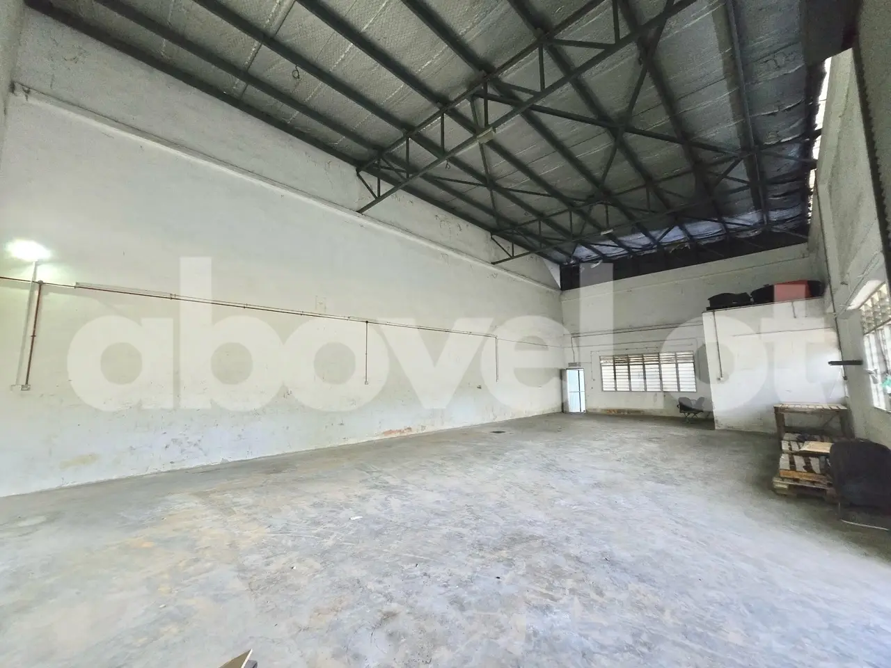 Permatang Tinggi, Penang, interior 2