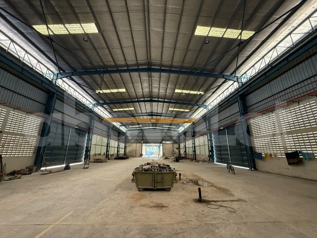 Kawasan Perindustrian Bukit Minyak 独立式厂房仓库出租 25,000 sqft