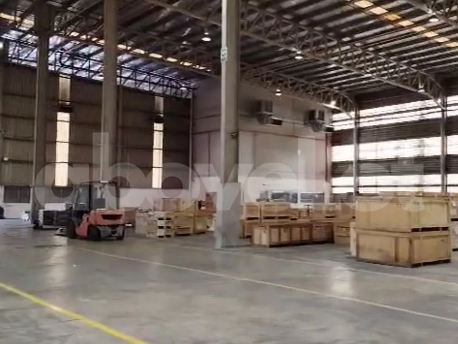 Bukit Minyak 独立式厂房仓库出租 48,000 sqft 40 ft 高屋顶