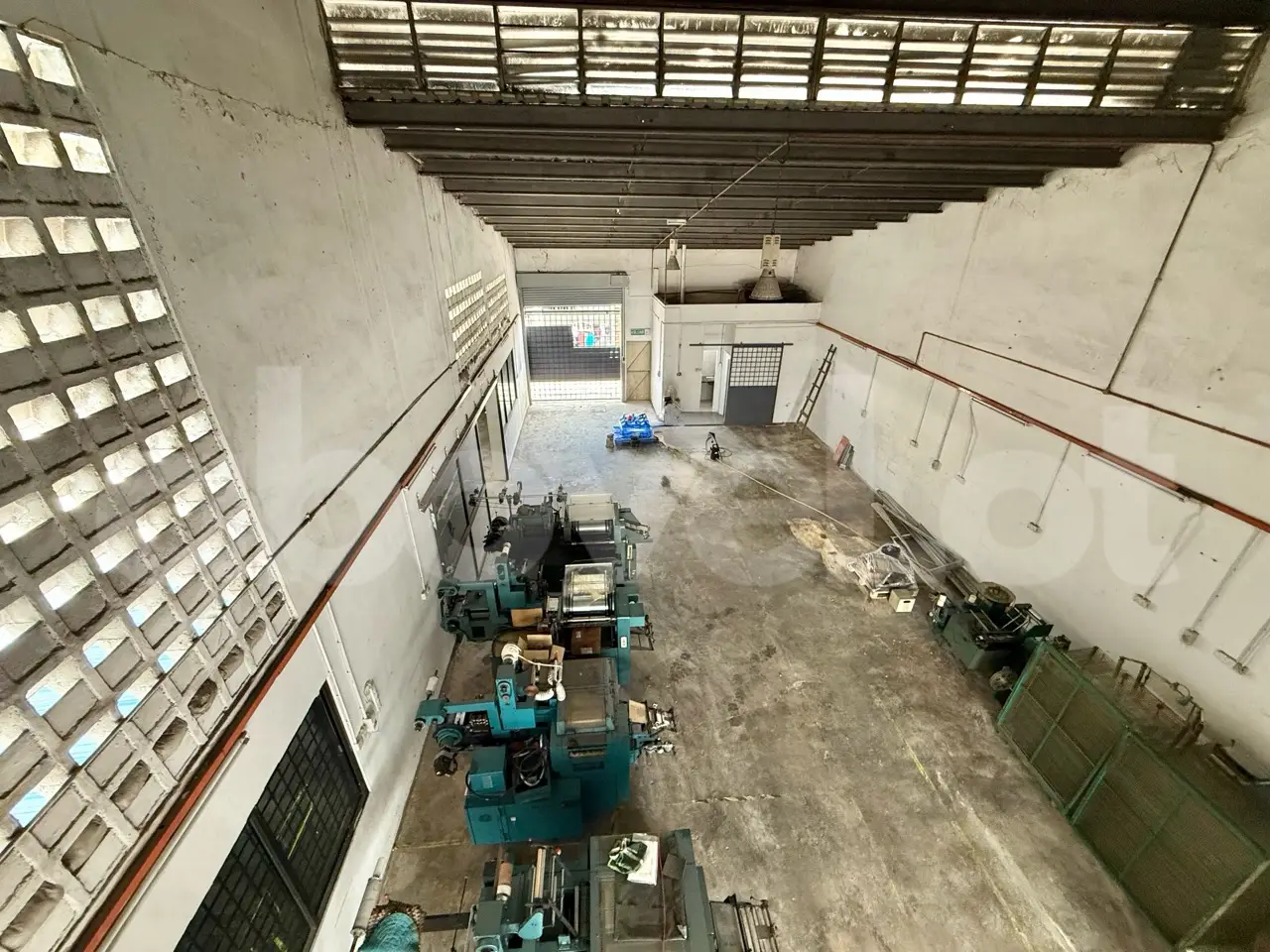 Perai Nagasari 1.5 层轻工业排屋式厂房仓库出租